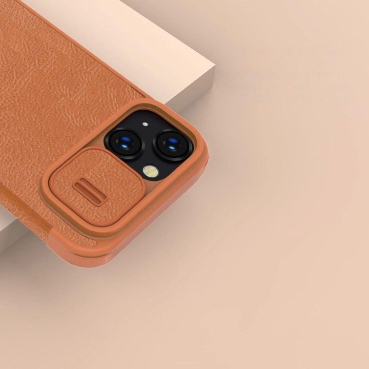 Nillkin Qin Pro odinis dėklas iPhone 14 Plus 6.7 2022 Brown