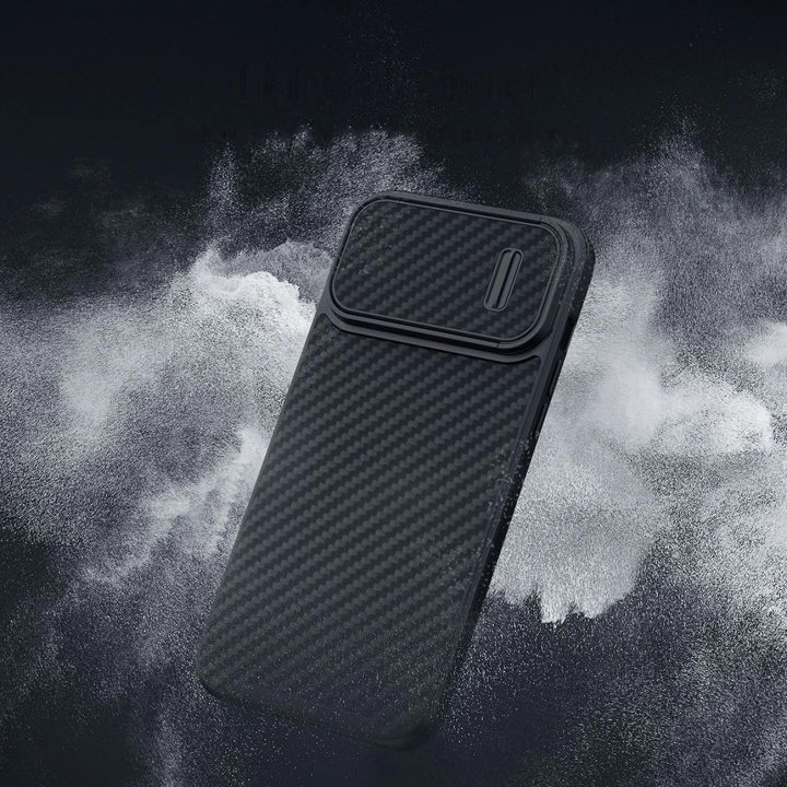 Nillkin Synthetic Fiber S Case iPhone 14 Plus su juodu fotoaparato dangteliu
