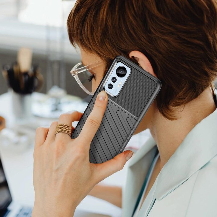 Thunder Case dėklas Xiaomi 12 Lite silikoniniam šarvų dėklui juodas