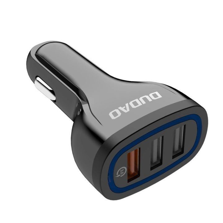 automobilinis įkroviklis su greituoju įkrovimu Quick Charge 3.0 QC3.0 2.4A 18W 3x USB baltas (R7S baltas)