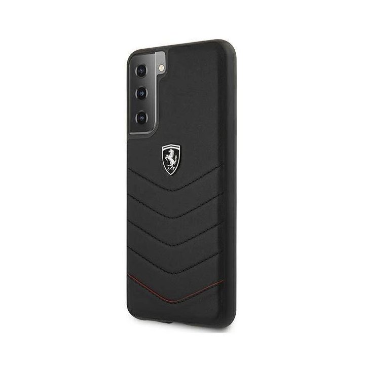 Ferrari FEHQUHCS21MBK S21+ G996 juodos/juodos spalvos deklas Off Track Quilted
