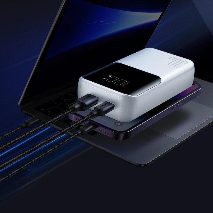 Mini maitinimo bankas su įmontuotais laidais JR-PBC06 30W 10000mAh - baltas