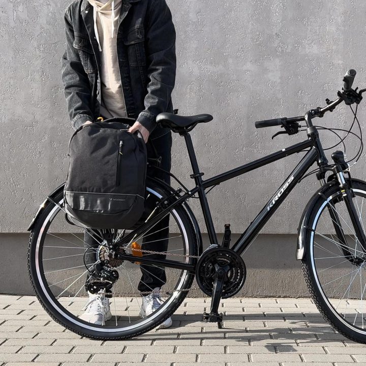 dviratininko krepšys, dviguba kuprinė 2in1 30l juoda (WBB30BK)
