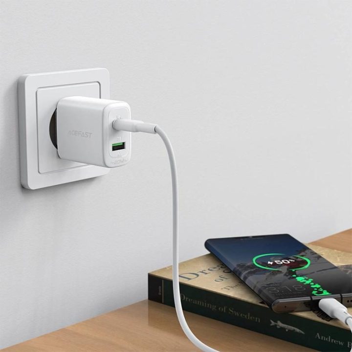 sieninis įkroviklis USB C tipo / USB 20W, PPS, PD, QC 3.0, AFC, FCP baltas (A25 baltas)