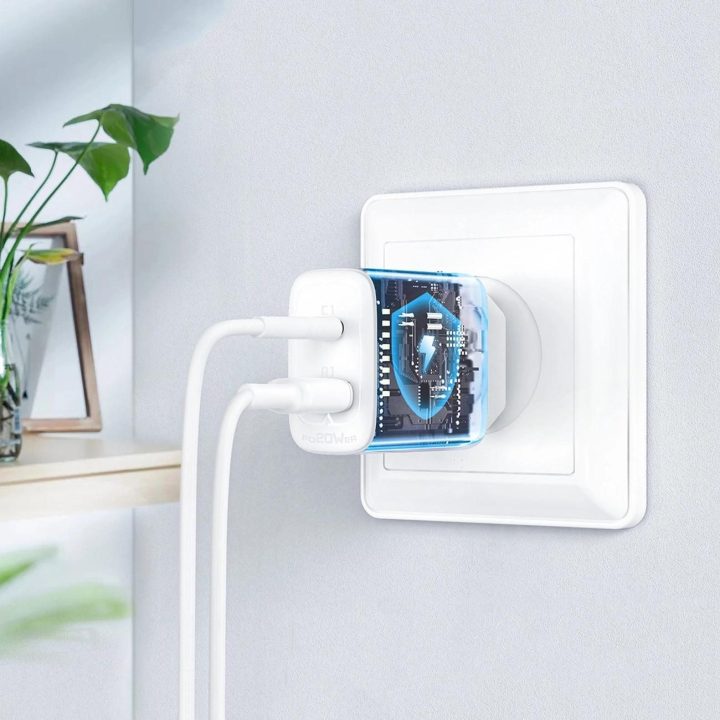 sieninis įkroviklis USB C tipo / USB 20W, PPS, PD, QC 3.0, AFC, FCP baltas (A25 baltas)