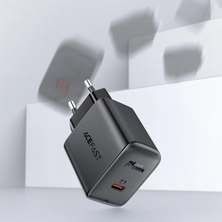 greitasis įkroviklis USB Type C 20W Power Delivery juodas (A1 EU juodas)