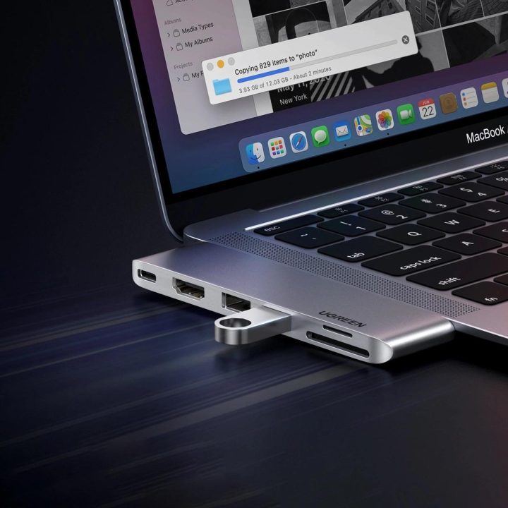 HUB'as CM380 2xUSB C - HDMI/2xUSB 3.0/SD TF/USB C PD - pilkas