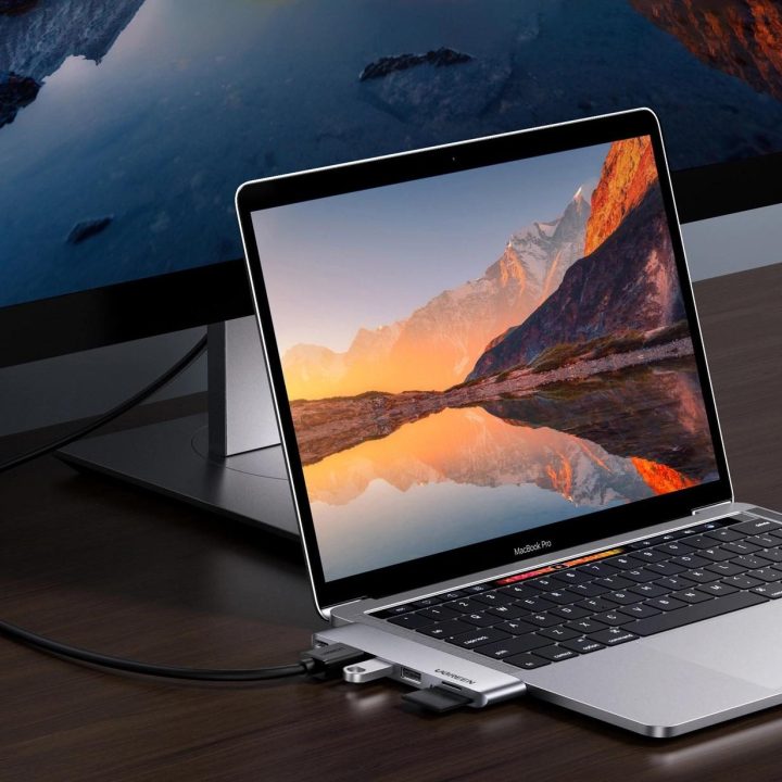 HUB'as CM380 2xUSB C - HDMI/2xUSB 3.0/SD TF/USB C PD - pilkas