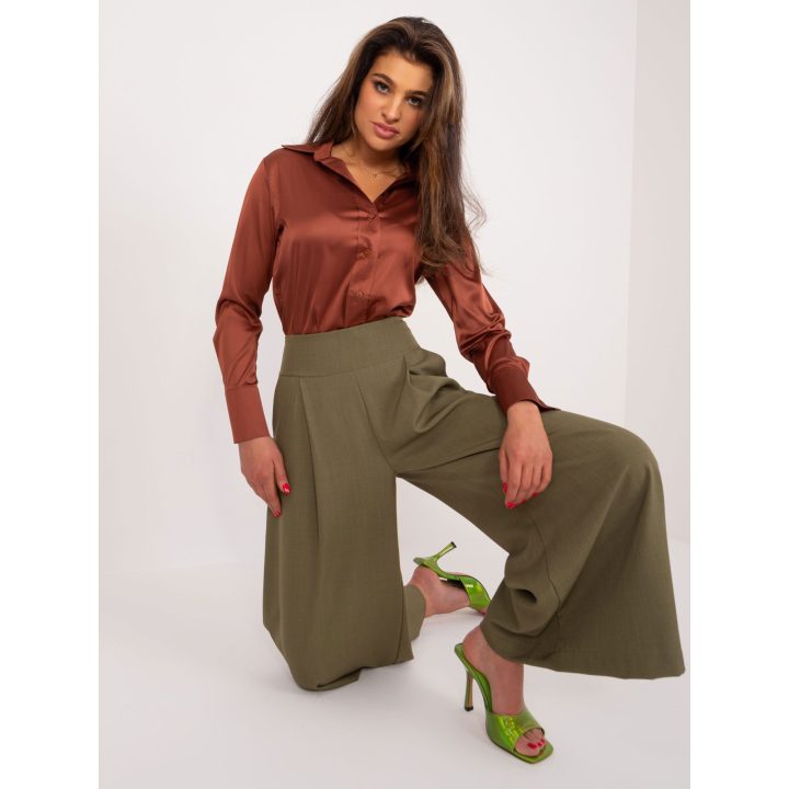 Spodnie khaki