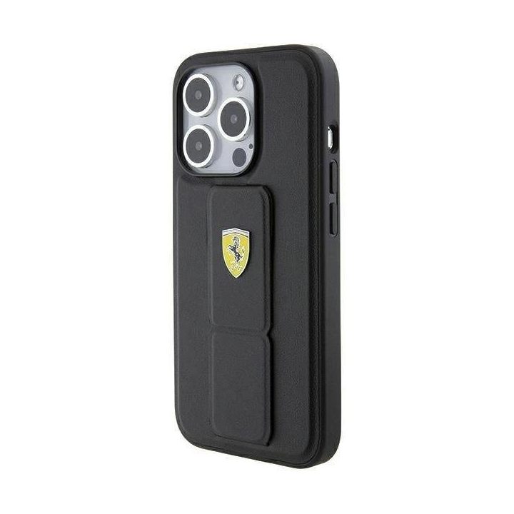 Ferrari Grip Stand metalinis dėklas su logotipu iPhone 15 Pro - juodas