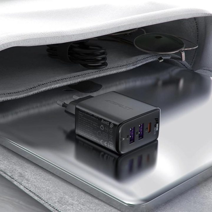 Acefast A57 PD 35W GaN įkroviklis 2 x USB C su 3 prievadais - juodas