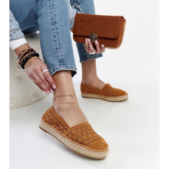 Samra rudos nėriniuotos platforminės espadrilės