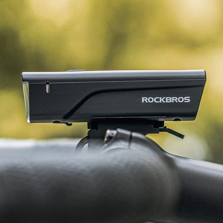 Rockbros 24510003001 priekinis dviračio žibintas 260 lm + USB A kabelis - juodas
