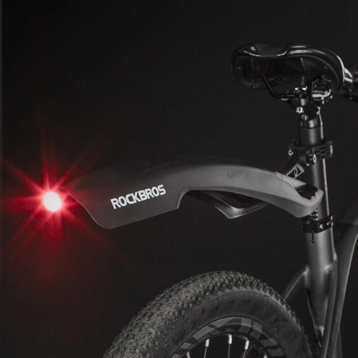 Rockbros DNB8001 purvasargis su raudonu LED žibintu - juodas
