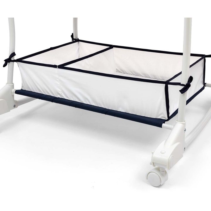 Moderni ir daugiafunkcinė Dream On 2in1 lovytė nuo Milly Mally