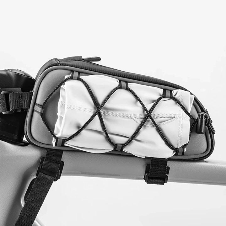 dviračio krepšys rėmui 0,9 l - sidabrinis