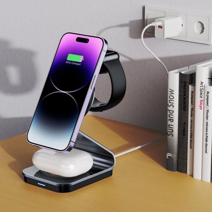 indukcinis įkroviklis su MagSafe“ išmaniajam telefonui / Apple Watch“ / AirPods“ – juodas