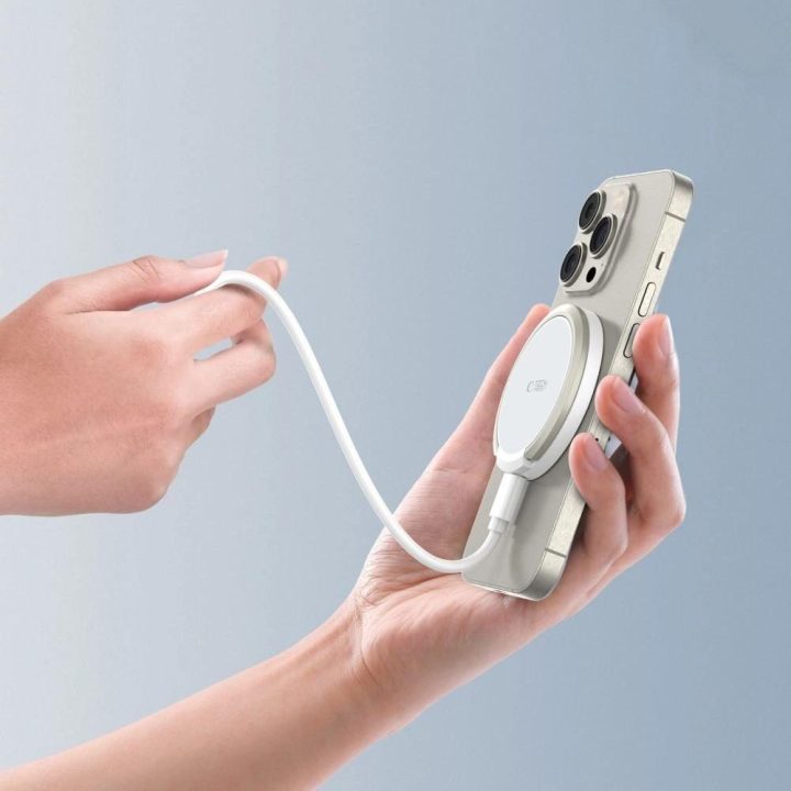 indukcinis kroviklis su MagSafe ir stovu su USB C laidu - baltas
