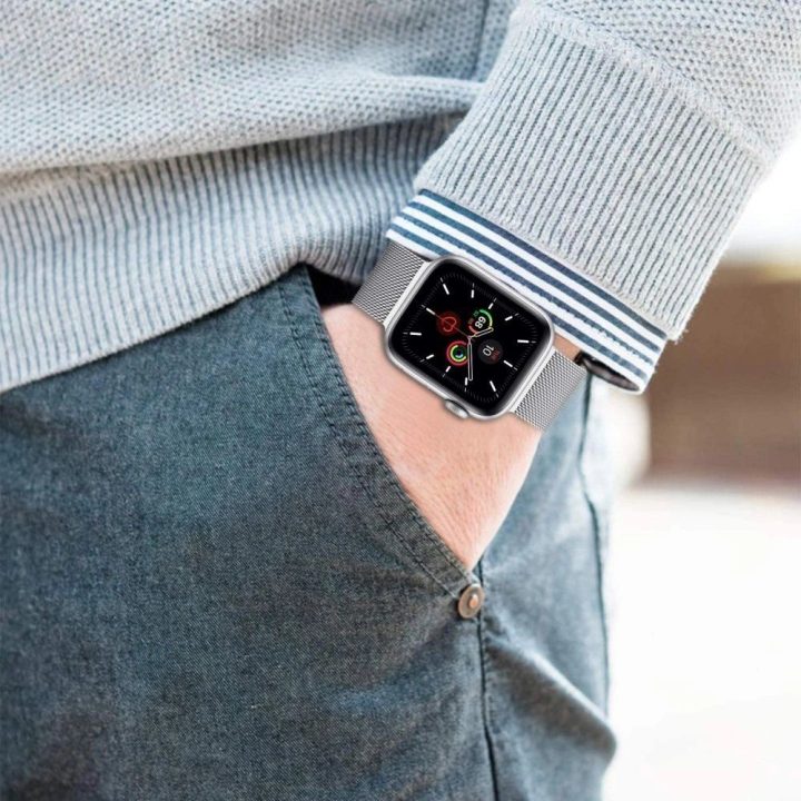 dirželis Apple Watch 4 / 5 / 6 / 7 / 8 / 9 / SE (38/40/41 mm) – juodas