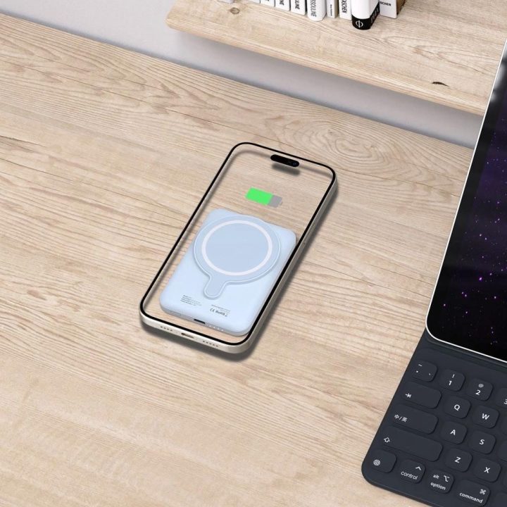 Powerbank“ su MagSafe“ 5000mAh 15W USB C laidas