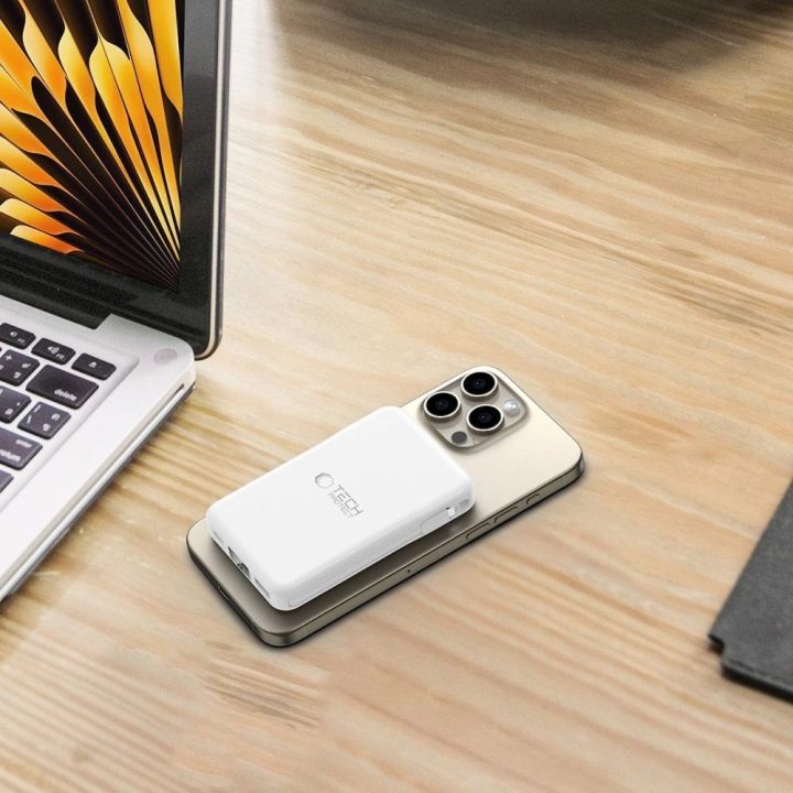Powerbank“ su MagSafe“ 10000 mAh 15 W USB C / Lightning“ laidais - balta