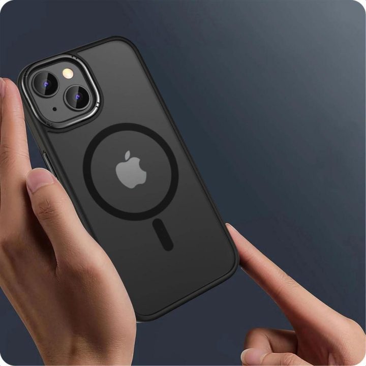 iPhone 15“ dėklas – juodos matinės spalvos