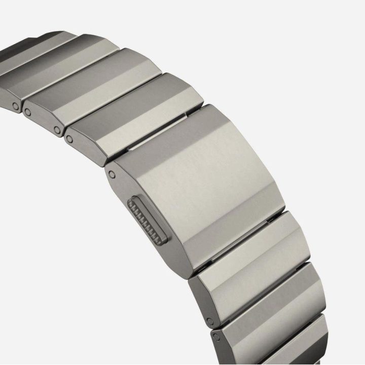 Apyrankė Apple Watch 4/5/6/7/8/9/SE/Ultra 1/2 (42/44/45/49 mm) - titaninė