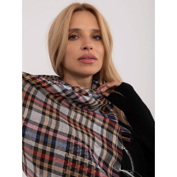Daugiaspalvė skarelė