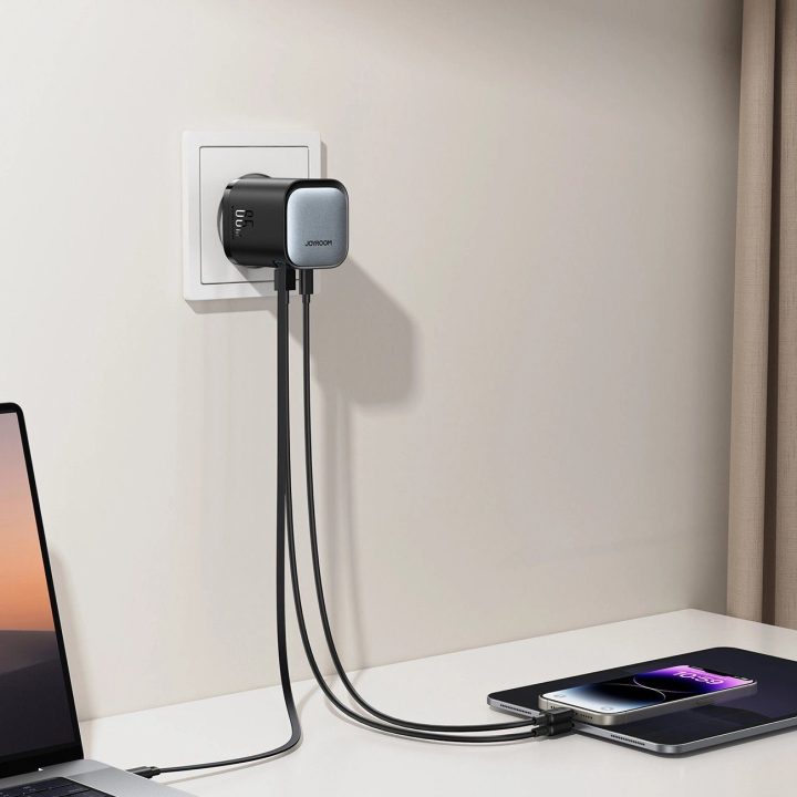 65 W USB C laidu – juodos spalvos