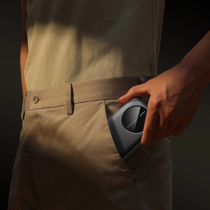 Išorinės baterijos Powerbank“ JR C – juoda