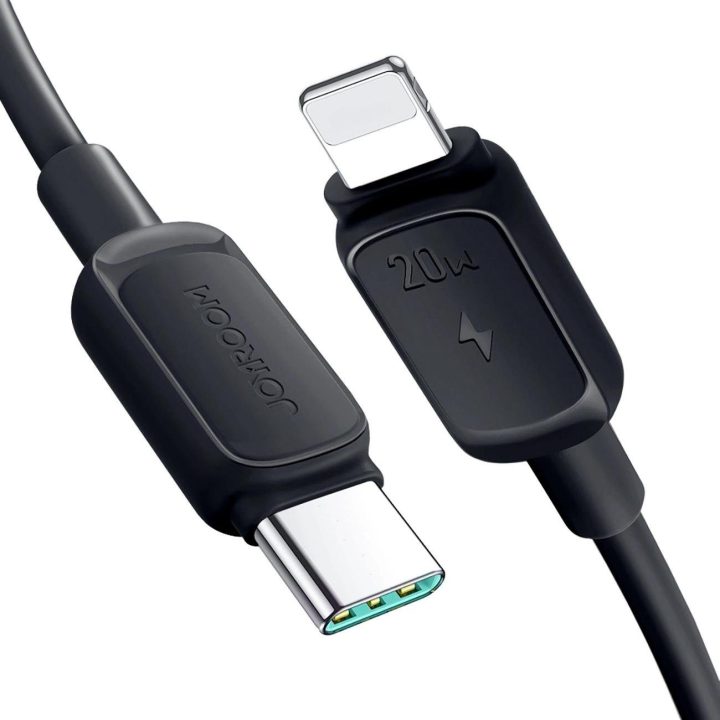 A14 USB-C / Lightning“ kabelis 20 W 1,2 m – juodas