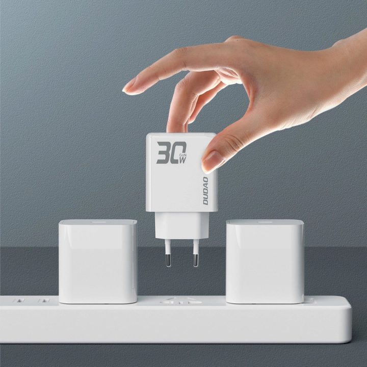 GaN“ įkroviklis A30EUT“ 30 W, su USB C kabeliu, baltas
