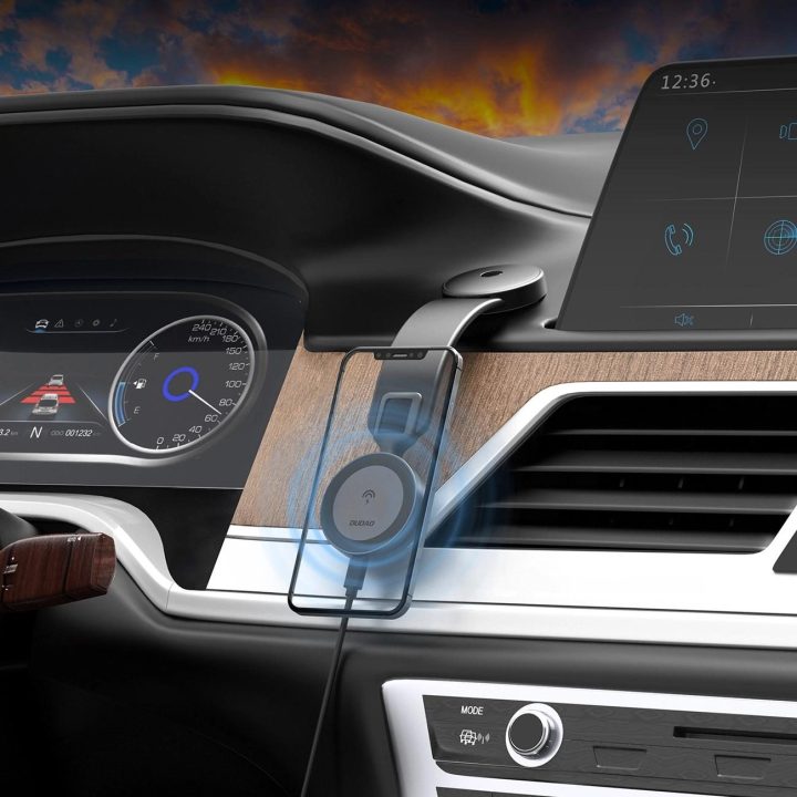 15 W MagSafe indukcinis automobilio įkroviklis – juodas