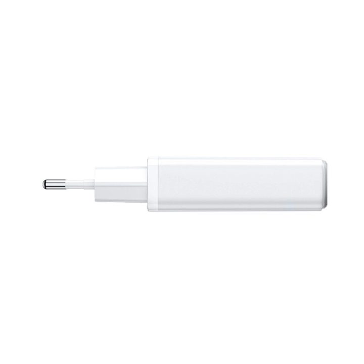 20 W USB C labai plonas sieninis įkroviklis – baltas