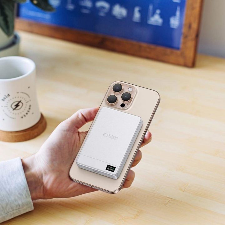 Powerbank“ MagSafe 5000 mAh - sidabrinis
