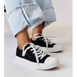 Juodos spalvos sportiniai bateliai CROSS JEANS