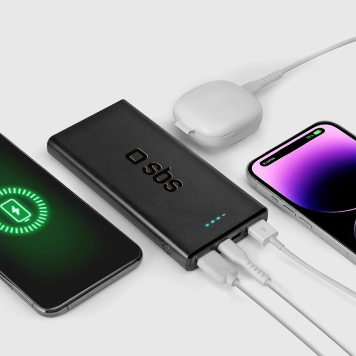 10 000 mAh Power bankas su 20W Power Delivery technologija. Spalva - juoda.