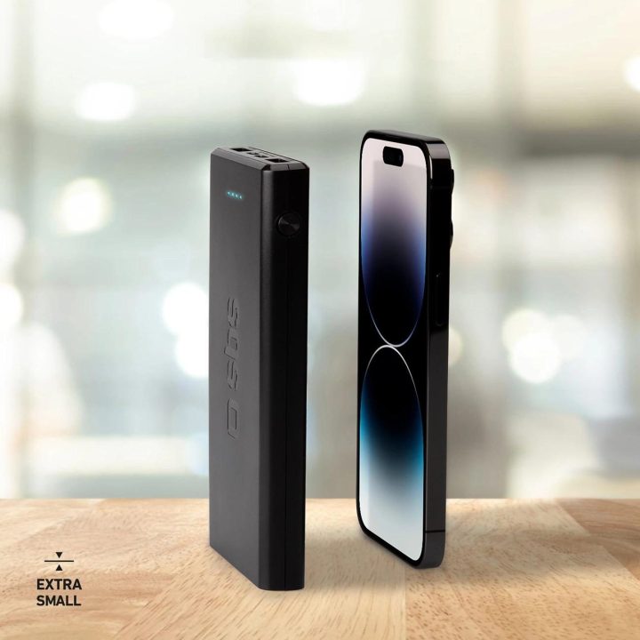 10 000 mAh Power bankas su 20W Power Delivery technologija. Spalva - juoda.