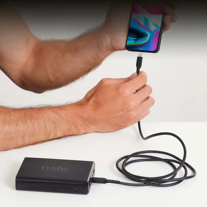 USB-C - Lightning“ duomenų ir įkrovimo laidas, 1 m, juodas