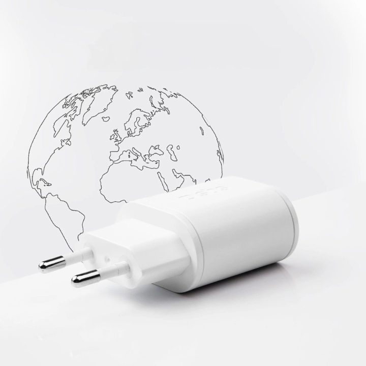 20 W pakrovėjas su USB C ir Power Delivery“ — baltas