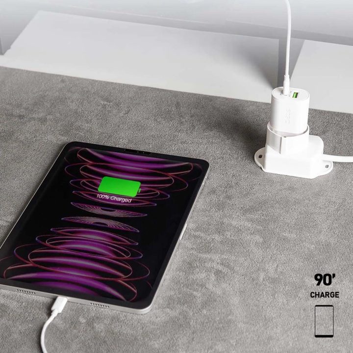 20 W pakrovėjas su USB C ir Power Delivery“ — baltas