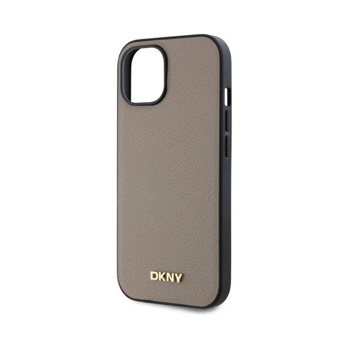 DKNY Grained Metal Logo MagSafe dėklas iPhone 15 – smėlio spalvos