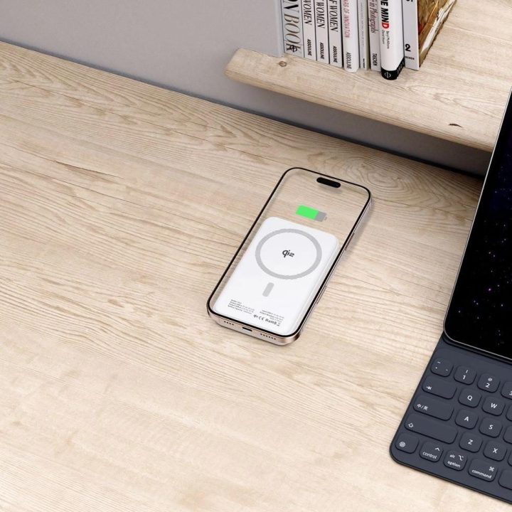 Powerbank“ “ PB24 LifeMag QI2“ MagSafe“ 10 000 mAh – balta