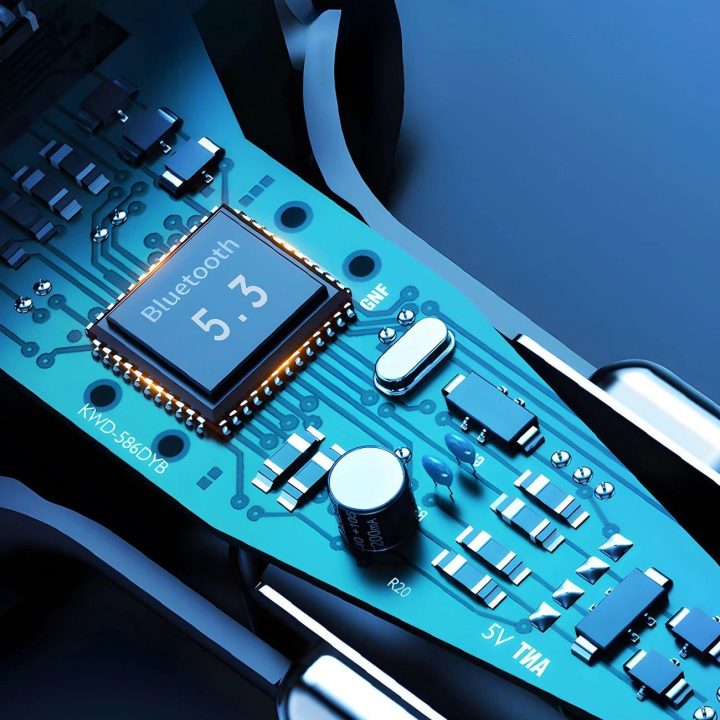 FM siųstuvas su PD 25W greitu įkrovimu, Bluetooth 5.3 ir RGB apšvietimu