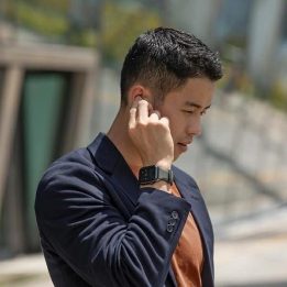 Silikoninis dirželis Uniq Linus Apple Watch 42/44/45mm – juodas