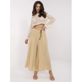Smėlio spalvos moteriškos kelnės – elegantiškos ir patogios