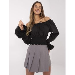 Pilka moteriška sijonas – elegantiškas ir patogus pasirinkimas