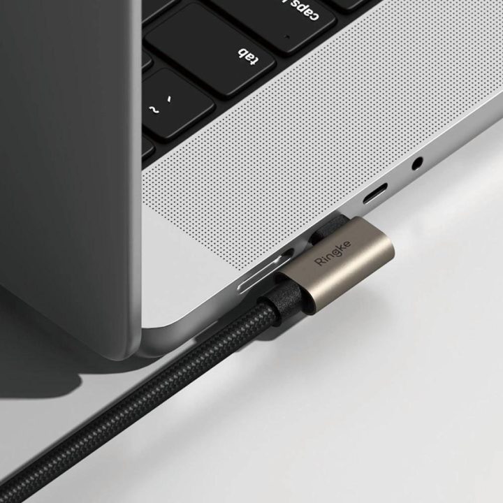 Ringke“ 3.2 kartos 2x2 USB-C, PD 3.1 240 W 2 m kampinis laidas – juodas