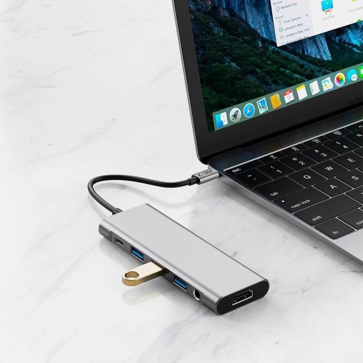 9in1 USB-C šakotuvas su USB2.0, USB3.0, HDMI 4K 60Hz, SD/TF kortelių skaitytuvu, 100W maitinimo įvestimi ir 3,5 mm audio jungtim
