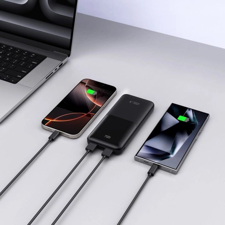 Powerbank 10000 mAh 22,5 W – juodos spalvos.